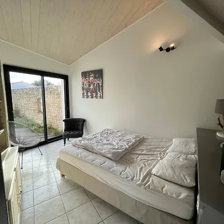 La De La Bonable Villa