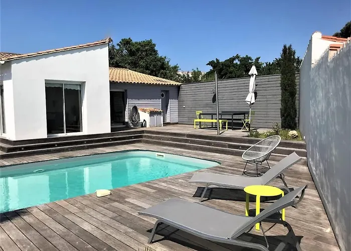 La De La Bonable Villa