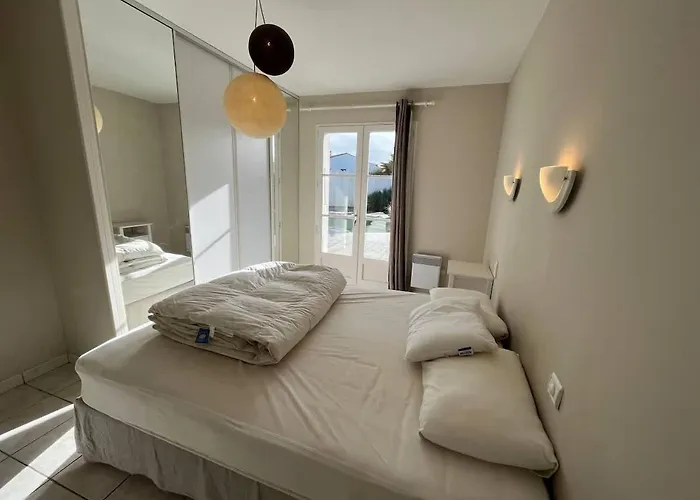 La De La Bonable Villa